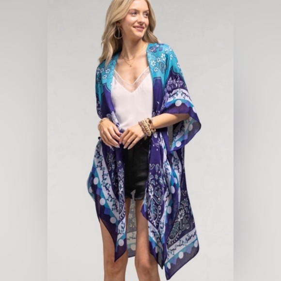 💼 Floral Lightweight Kimono ~  OSFM - Picture 8 of 11